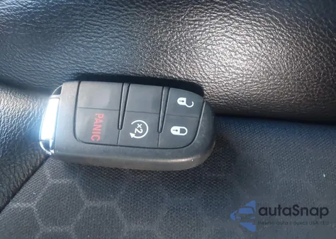 2019 Jeep Compass Latitude 4X4 from USA, damaged, VIN 3C4NJDBB6KT839388